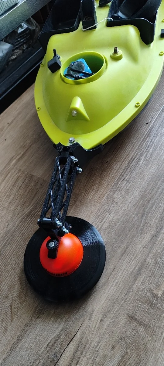 Uchwyt szybkozłączny Deeper PRO CHIRP pływak do łódki zanętowej — zdjęcie 3
