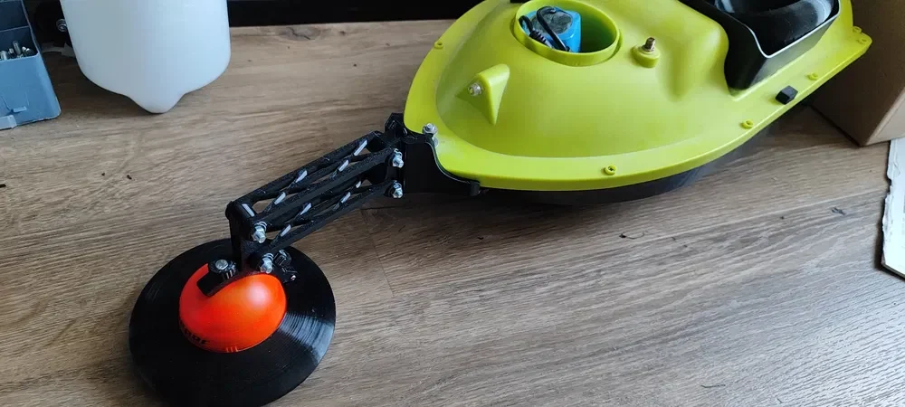 Uchwyt szybkozłączny Deeper PRO CHIRP pływak do łódki zanętowej — zdjęcie 8
